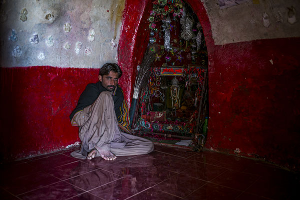 Lal Shabbaz Qalander - Sehwan Sharif Pakistan - © François Struzik - simply human 2015