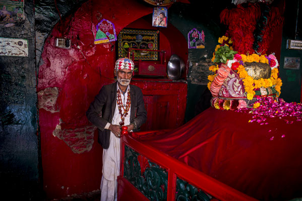 Lal Shabbaz Qalander - Sehwan Sharif Pakistan - © François Struzik - simply human 2015