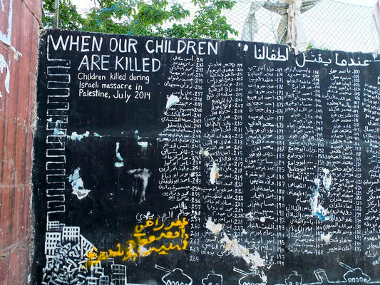 The walls of Palestine © François Struzik - simply human 2015 - Bethlehem Aida refugee camp
