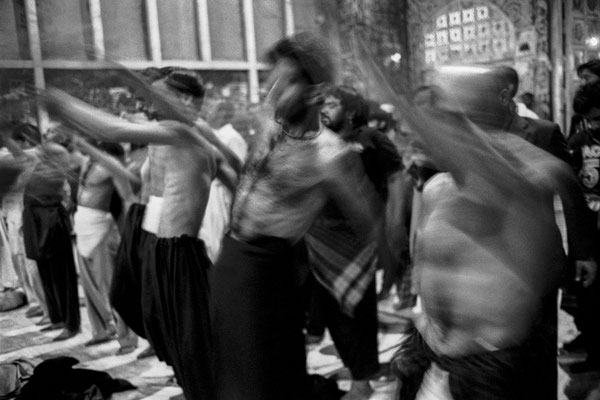 Lal Shabbaz Qalander - Sehwan Sharif Pakistan - © François Struzik - simply human 2015