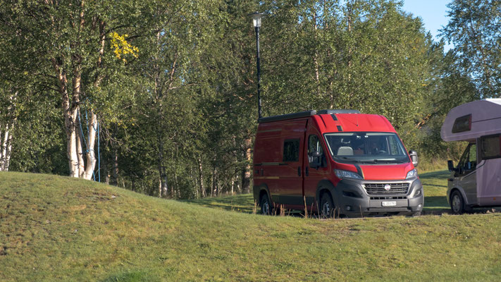 Beim Stellplatz in Hovden