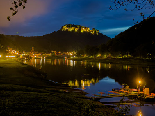 Bild von gestern Abend. Königstein und Festung
