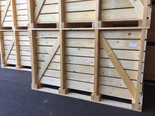 Außenansicht Individuelle Holzverpackung © Weck-Holz GmbH Leonberg, Oberpfalz