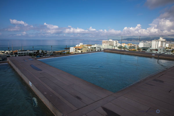 Pools im siebten Stock