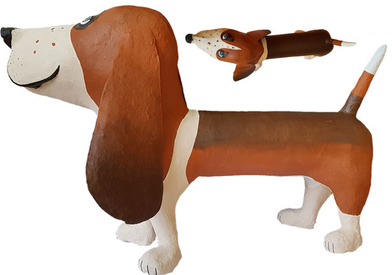 der Basset-Hound von der Seite und von oben abgebildet.