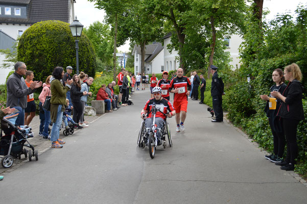 21.05.2017: 25. Attendorner Citylauf // Foto: Joachim Hoberg