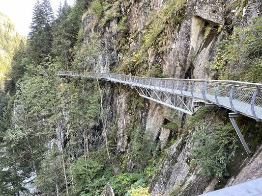 Auch solche Hindernisse mussten überwunden werden