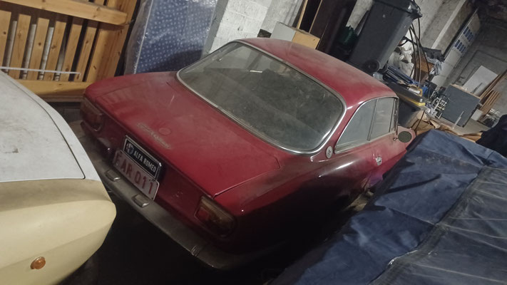 Alfa 1300 GT Bertone, nieuw geleverd in België