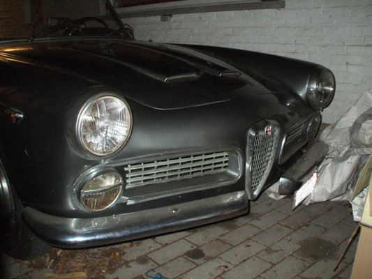 Alfa Romeo 2000 Touring Spider