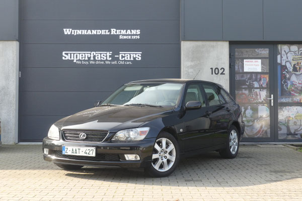 1 owner 2004 Lexus IS 200 SportCross