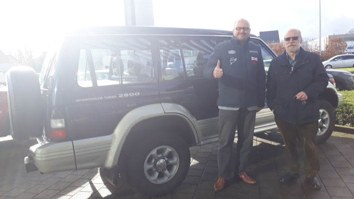 Topstaat Mitsubishi Pajero verkocht naar Afrika