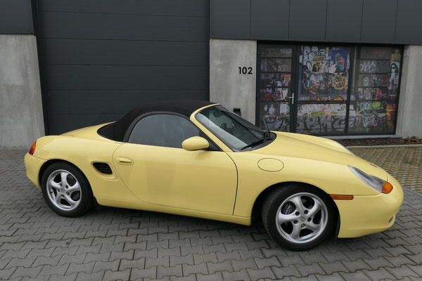 Porsche Boxster Gelb