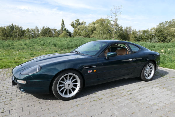 Aston Martin DB7