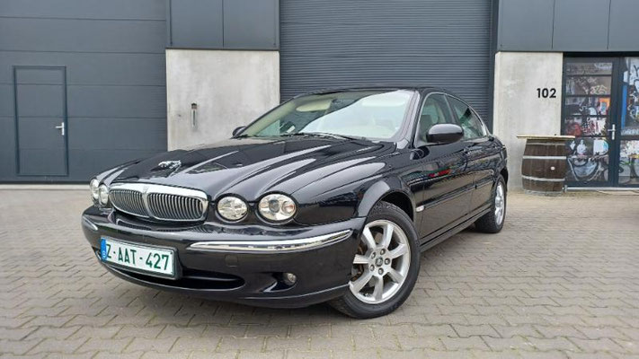 Jag X