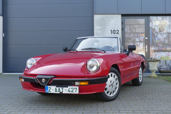 Alfa Romeo Spider QV, verkocht naar Nederland