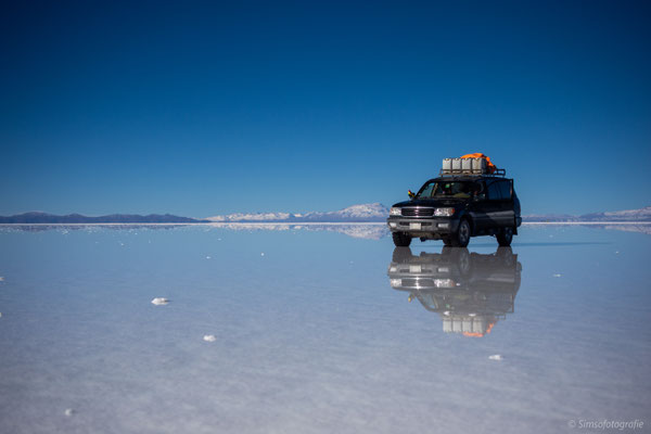 Salar de Uyuni with some water on it, Bolivia, Nikon D7200