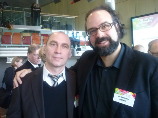 Mit Ari Benjamin Meyers