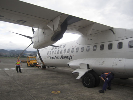 Propellers and rather flat tires!?!?