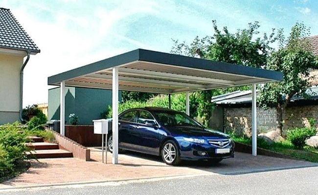 Beispiel-Nr. STC-26   Bei diesem Stahlcarport wurde die Attika farblich abgesetzt (extra)