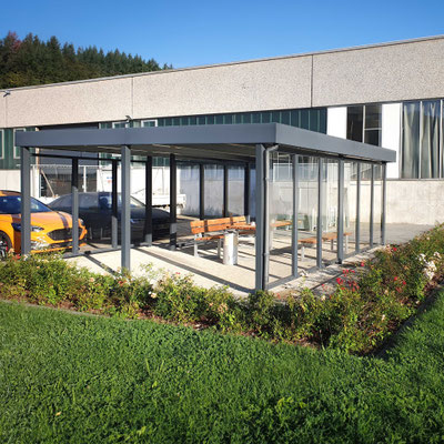 Beispiel-Nr. LS9  LIPPERSTAHL Raucher-Lounge, voll transparent mit ACRYL-Wandelementen