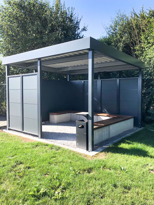 Beispiel-Nr. LS1   Freisitz MILANO hier mit exclusiven TRESPA Wandelementen. Auch als Raucher-Lounge die ideale Lösung.it mi