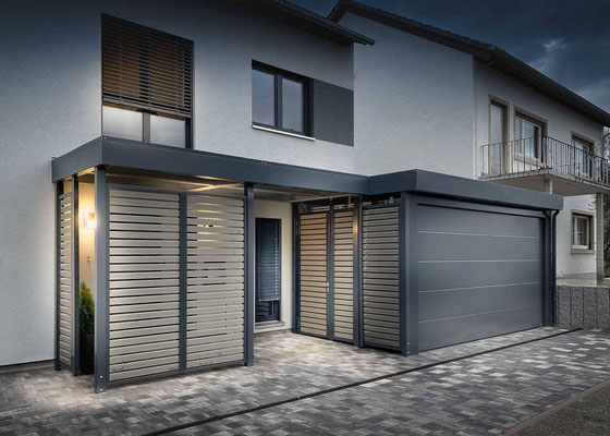 Beispiel-Nr. VD24  SV Vorach mit ALULATTUNG im Sonderfarbton auf Wunsch des Kunden. Anschluß an Carport-Garage