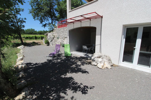 Gîte 2 personnes La Blacherette, avec terrasse en sud Ardèche