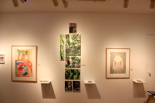 （中央）水木しげるのラバウル戦記　銅版画、油彩、インクジェットプリント、モノタイプ、コラージュ　２０１５年