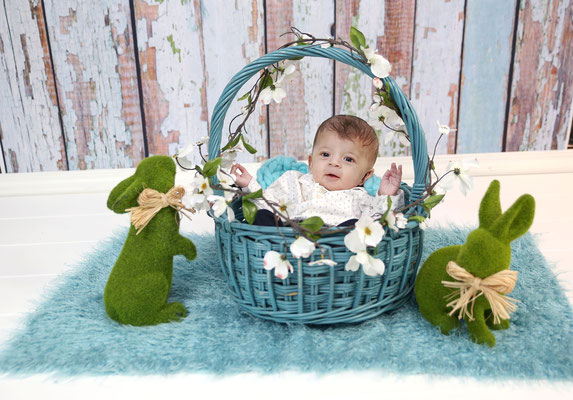 First Easter. 5 Month Old Baby Boy. Photographer PA, NJ, NY - Gosia Tudruj 215-837- 6651 www.momentsinlifephoto.com Specializing in wedding photography, events, portrait maternity, newborn, kids, family, beauty and specialty photo sessions