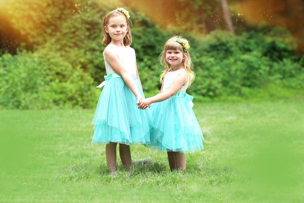 Sisters photo shot. Summer, park  photo session. If you are interested, please message me.  Photographer Gosia & Steve Tudruj 215-837-6651 www.momentsinlifephoto.com Specializing in wedding photography, events, portrait