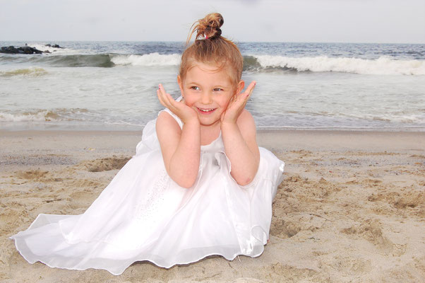 Beach photo sessions. Vacation, summer photo session.  If you are interested, please message me. Photographer Port St. Lucie Floryda. Gosia & Steve Tudruj 215-837-6651 www.momentsinlifephoto.com