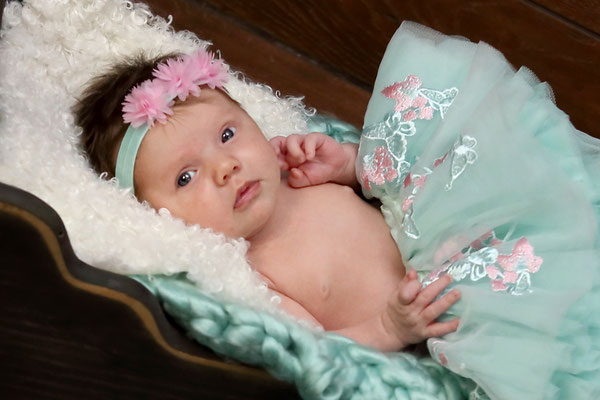 Baby girl 3 weeks old. Newborn photo session. If you are interested, please message me. Baby. Photographer Gosia & Steve Tudruj 215-837-6651  www.momentsinlifephoto.com  Specializing in wedding photography, events, portrait