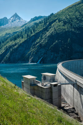 Luzzone, Staudamm, Schweiz