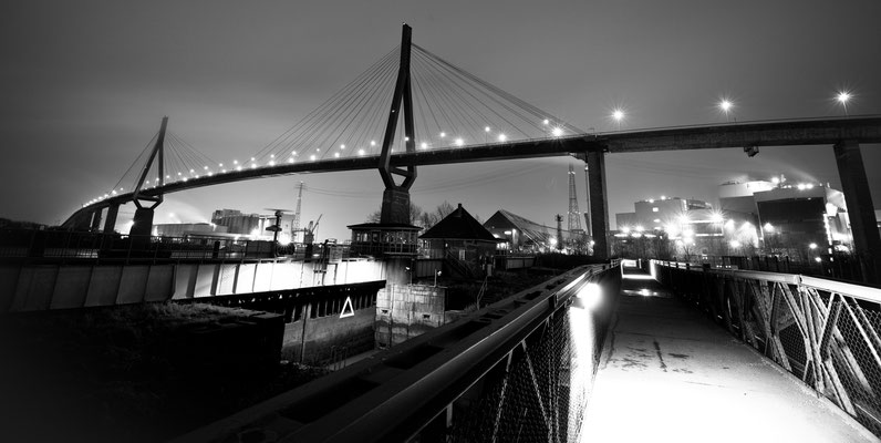 under the bridge | © Daniel Koch | Fotografie Hamburg