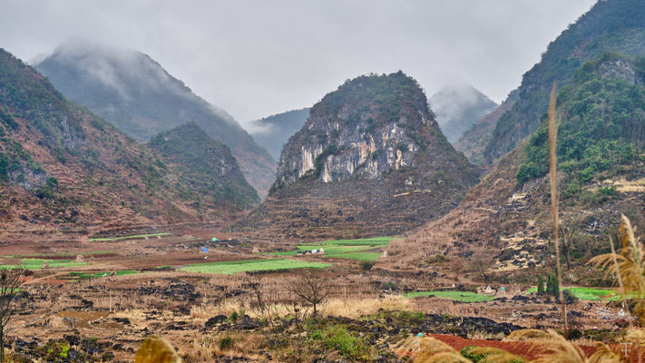 Puzhe hei scenic area