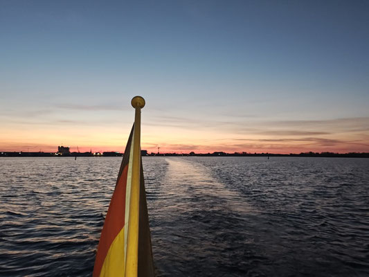 5.30 Uhr ab Lemmer