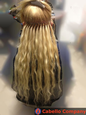 Loses Echthaar  Haarverlängerung mit der brasilianischen Methode mit blonden hochwertigem  Echthaar - Cabello Company Frankfurt