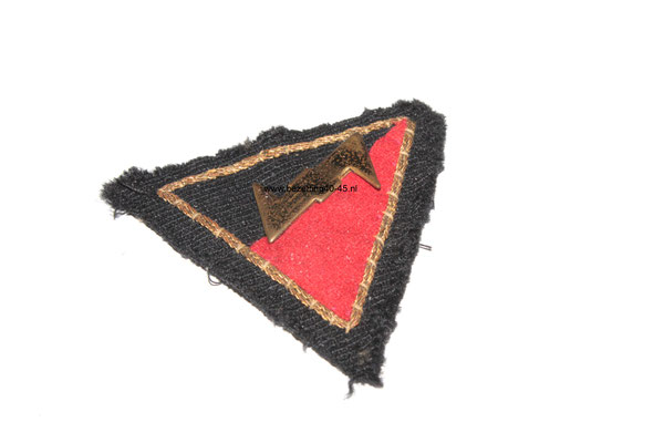 NSB-WA pet embleem / Dutch NSB WA visor cap insignia badge.