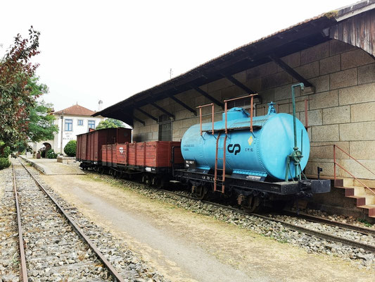 Früherer Bahnhof von Arco de Baúlhe - Güterschuppen, heute Eisenbahnmuseum