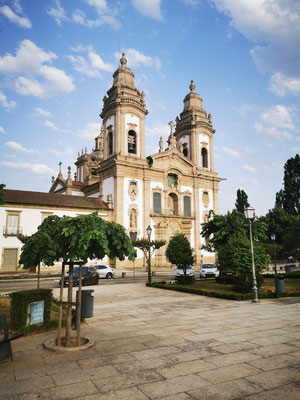 Cabeceiras de Basto - Mosteiro de São Miguel de Refojos de Basto