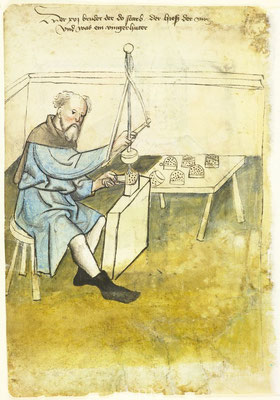 Um 1425: Ein Fingerhutmacher bohrt Löcher in Fingerhüte. Er sitzt auf einem einfachen Schemel und ein einfacher Tisch im Hintergrund. Quelle: Amb. 317.2° Folio 5 verso (Mendel I)