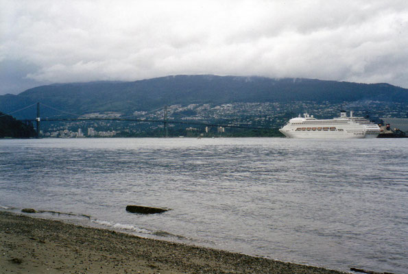 Lions Gate Bridge