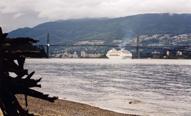 Lions Gate Bridge