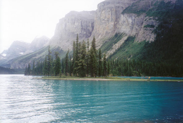 Maligne Lake