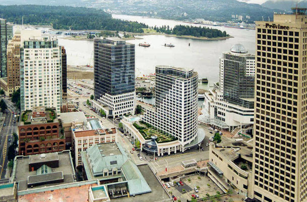 Blick auf Vancouver vom Harbour-Center-Lockout