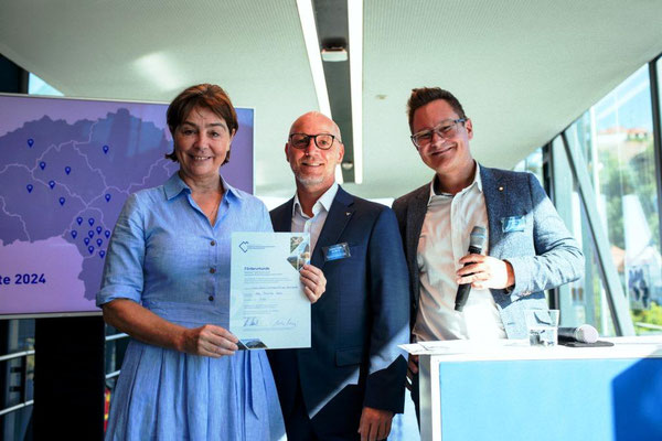 Förderpreis der Volksbank für den Verein Schultüte