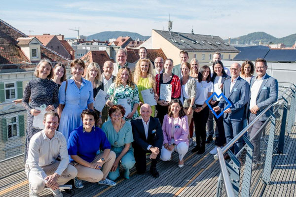 Förderpreis der Volksbank für den Verein Schultüte