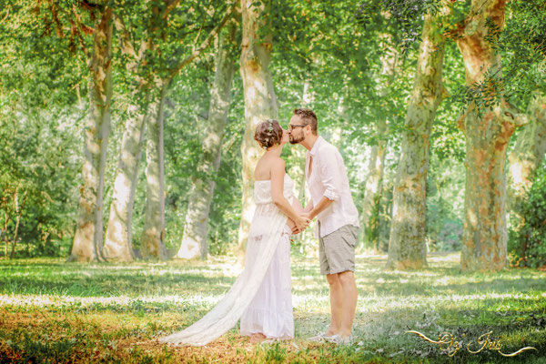Oz' Iris Photoraphe basé dans l' aveyron ( Millau, Creissels, Saint Georges de Luzençon, Aguessac, Comprégnac,Rivière sur Tarn, ...) Photographie d' Iris, de Portrait et de Familles