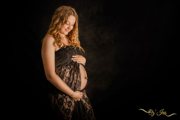 Oz' Iris Photoraphe basé dans l' aveyron ( Millau, Creissels, Saint Georges de Luzençon, Aguessac, Comprégnac,Rivière sur Tarn, ...) Photographie d' Iris, de Portrait et de Familles