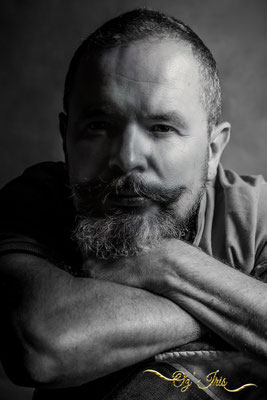 Oz' Iris, Photographie de Portrait Millau et alentours ( Aveyron )